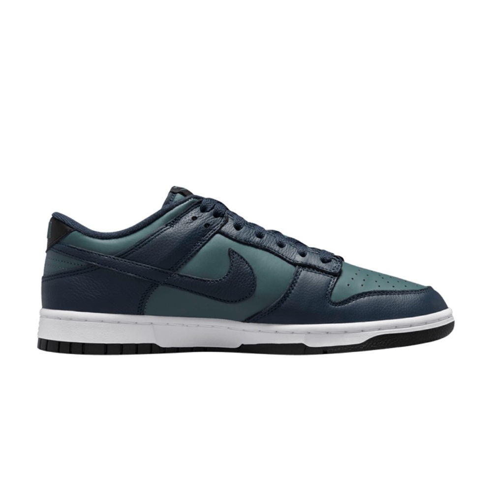 Nike dunk low metro midnight blue
